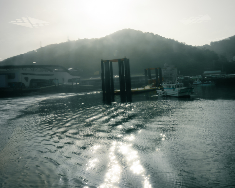 離島的離島（離離島）之間的島際交通依靠固定的船班行駛，各座島上的貨物也以此往來。港口，成為到訪每座離離島的第一印象。（攝影／馬雨辰）